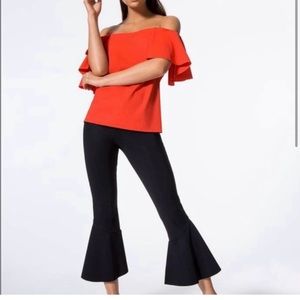 Amazing carbon 38 crop bottoms.